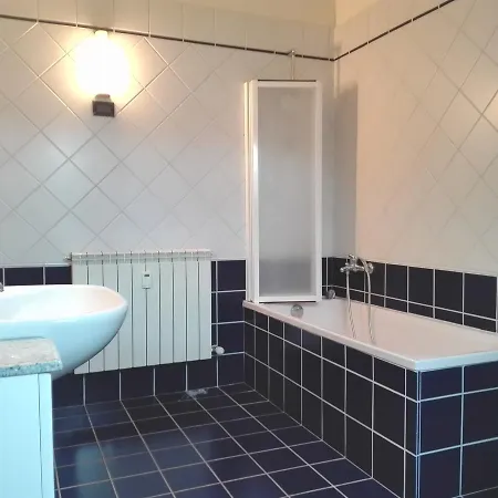 Apartment Ammobiliato *